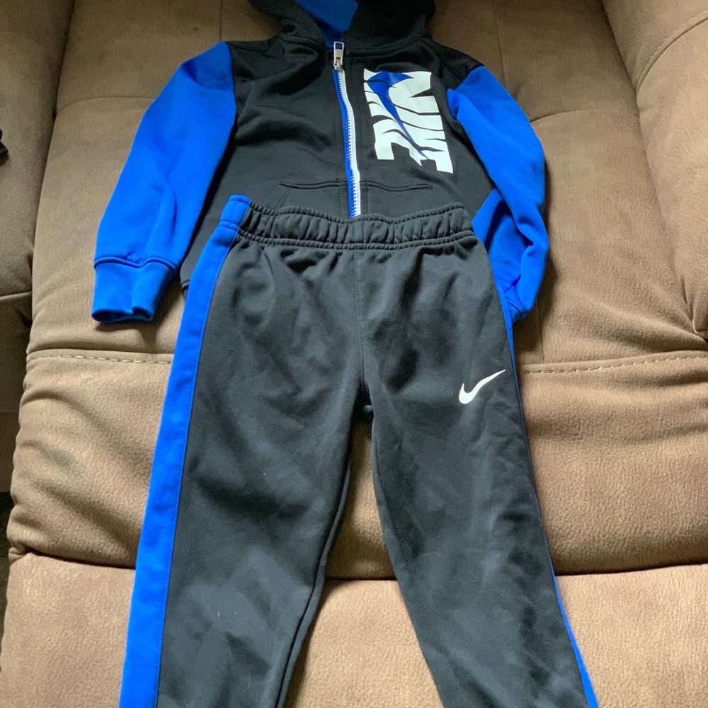 nike set Dri-fit